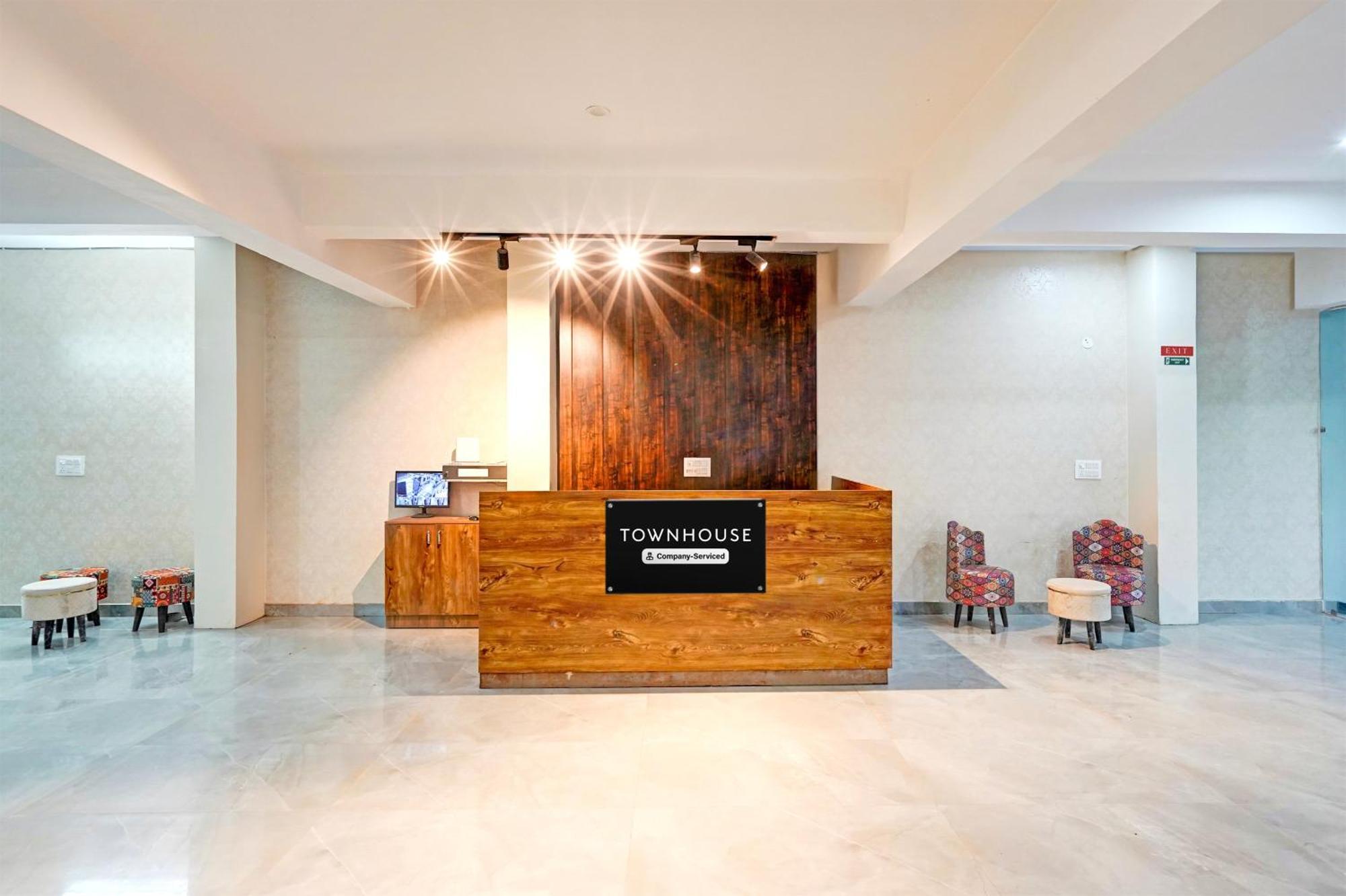 Hotel Super Townhouse Sector 86 Near Sector 83 Metro Station Noida Zewnętrze zdjęcie